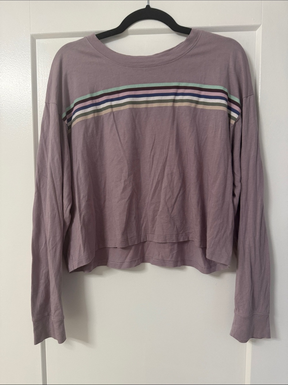 American Eagle Mauve Crewneck Tee with White Logo